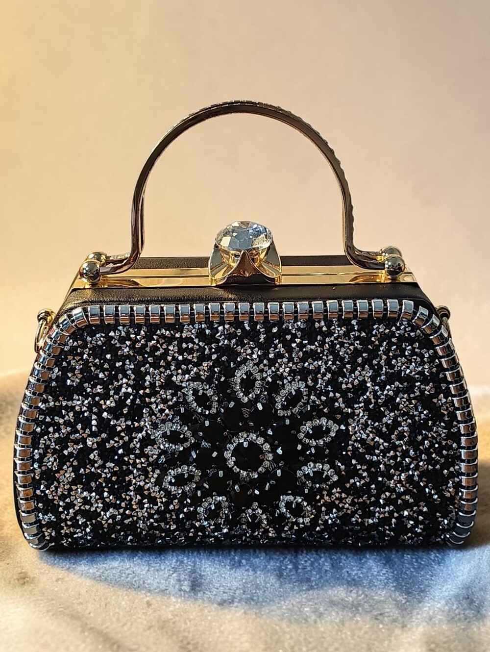 Sassified BOUTIQUE NWY Crystal-Embellished Black Evening Top-Handle Bag